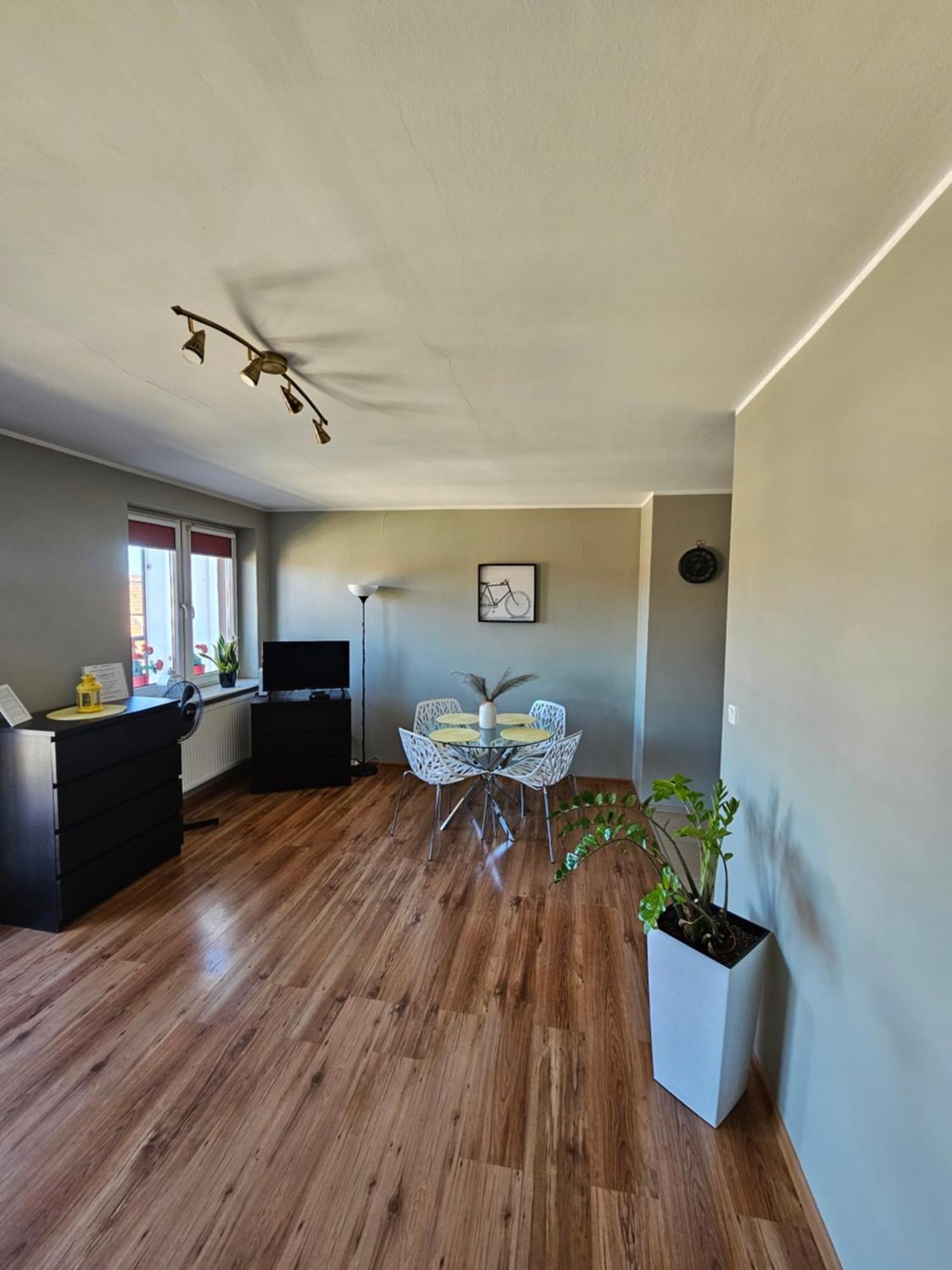 Quiet-Apartments Dlugosza พอซนาน ภายนอก รูปภาพ